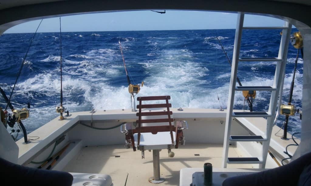 www.oahuchartersportfishing.com